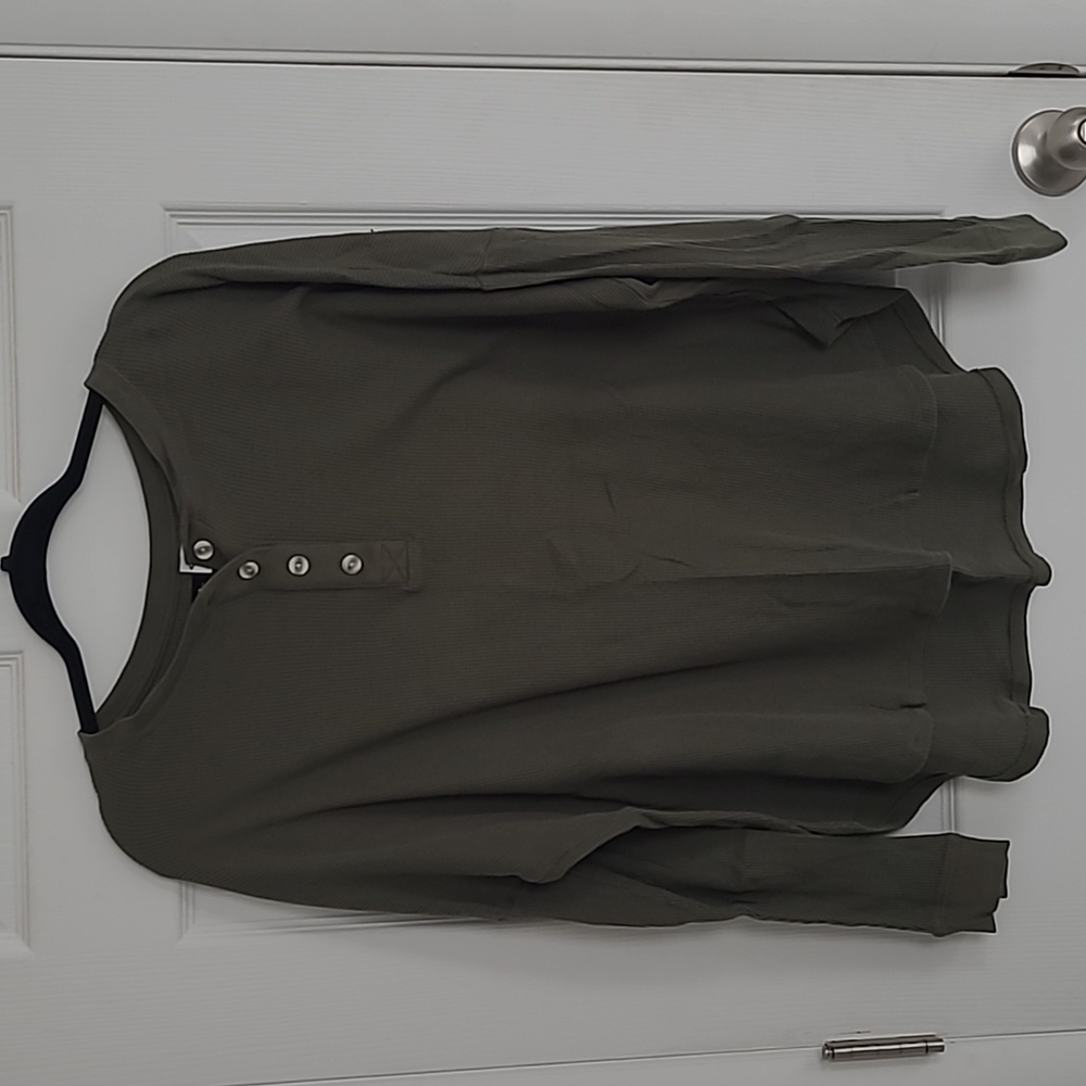 Old Navy Green Longsleeve